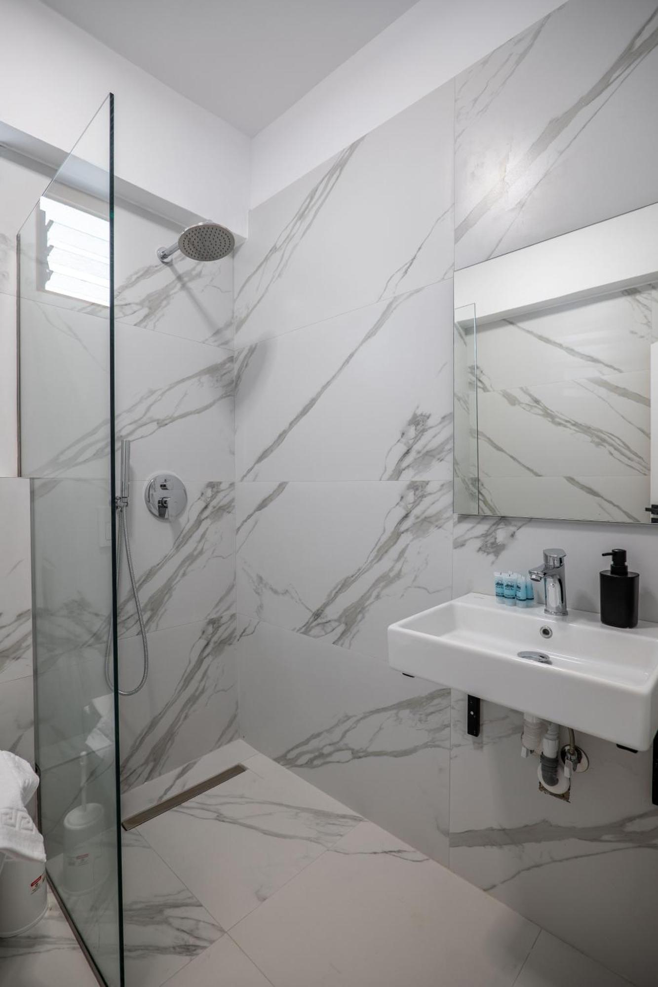Meraki Hotel Саранда Экстерьер фото